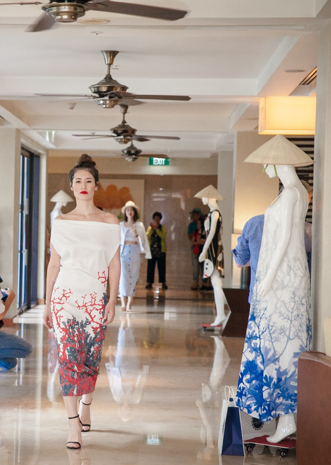 [Photo] Độc đáo các thiết kế Hè in hình họa tiết sinh vật biển ảnh 12