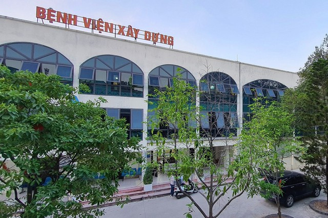 Bệnh viện Xây dựng tổ chức lại thành Bệnh viện Đại học Y Dược ảnh 1