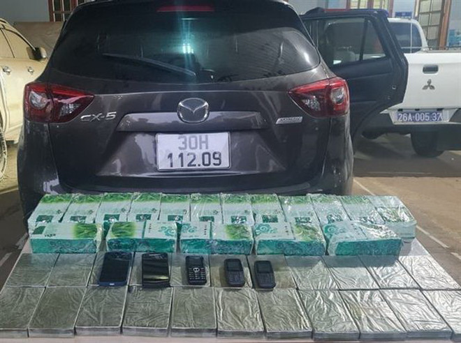 Sơn La: Bắt đối tượng vận chuyển ma túy dùng súng chống trả công an ảnh 1