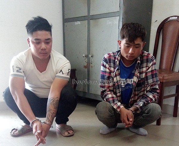 Hai đối tượng chém người trọng thương bị bắt sau 12 giờ gây án ảnh 1