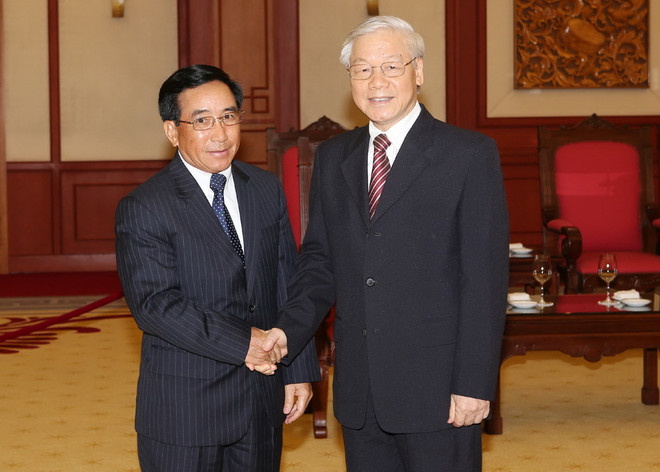 Việt-Lào chia sẻ thông tin, kinh nghiệm về công tác xây dựng Đảng ảnh 1