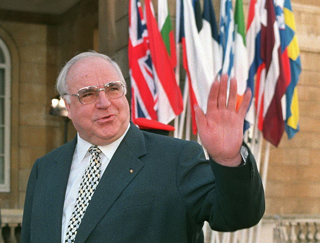 Việt Nam chia buồn về việc cựu Thủ tướng Đức Helmut Kohl từ trần ảnh 1