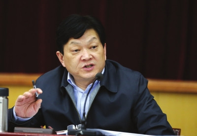 Nguyên Ủy viên Thường vụ Tỉnh ủy kiêm Phó Chủ tịch tỉnh Cam Túc Ngu Hải Yên. (Nguồn: China.org.cn) Trung Quốc lập án điều tra nguyên Phó Chủ tịch tỉnh Cam Túc ảnh 1