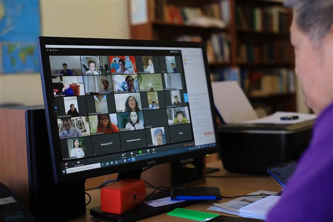 Tọa đàm trực tuyến về hỗ trợ người Việt tại Nga chống dịch COVID-19 ảnh 2