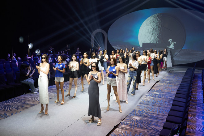 Đột nhập hậu trường show diễn đặc biệt của 59 thí sinh Hoa hậu Hoàn vũ ảnh 4