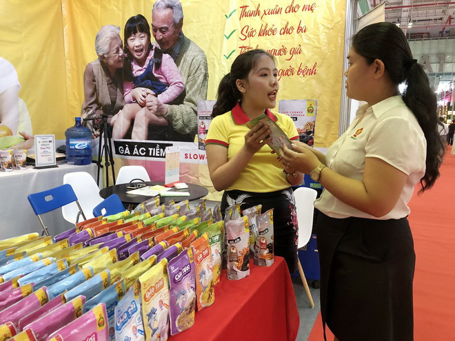 Khai mạc Triển lãm chuyên ngành thực phẩm, đồ uống Việt Nam ảnh 1