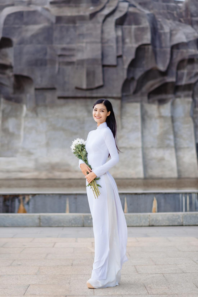 Á hậu Kiều Loan lan tỏa thông điệp đầy xúc động về hòa bình ảnh 1