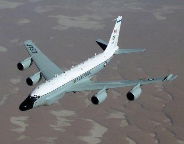 Máy bay trinh sát RC-135W Rivet Joint. (Nguồn: Yonhap) Aircraft Spots: Máy bay do thám Mỹ hoạt động trên Bán đảo Triều Tiên ảnh 1