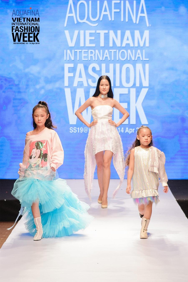 Tuần thời trang quốc tế Xuân Hè công bố nhiều tên tuổi trứ danh ảnh 2