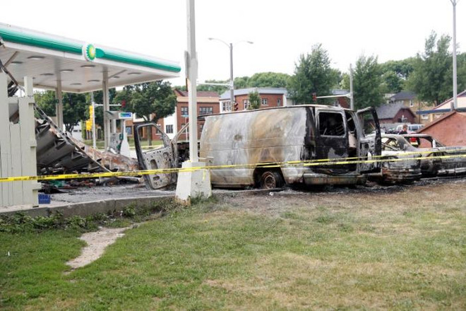 Mỹ: Bang Wisconsin áp đặt giới nghiêm sau cuối tuần bạo loạn ảnh 1