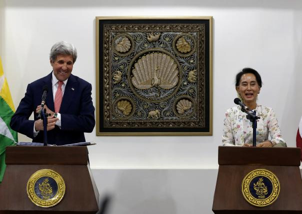 Ngoại trưởng Mỹ John Kerry lần đầu thăm chính thức Myanmar ảnh 1