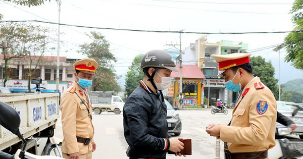 Ảnh minh họa (Nguồn:TTXVN) Xử phạt đối tượng xúc phạm cảnh sát giao thông trên mạng xã hội ảnh 1