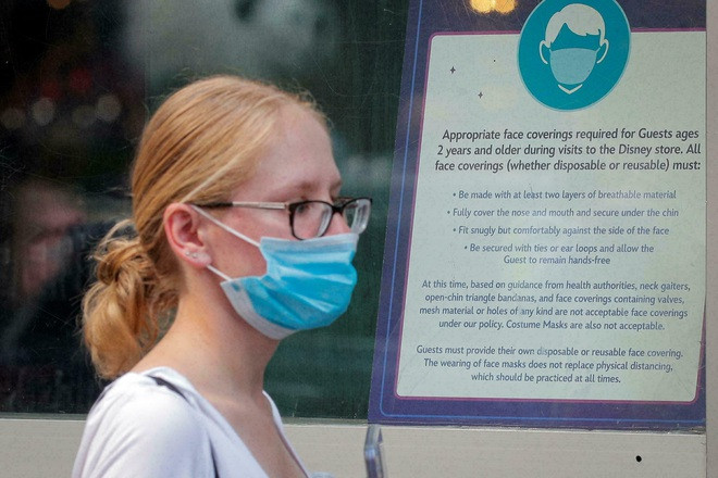 Biến thể R.1 đã lan ra 47 tiểu bang tại Mỹ (Ảnh minh họa: Reuters). Biến thể R.1 của virus SARS-CoV-2 có thể kháng vaccine lây lan mạnh ảnh 1