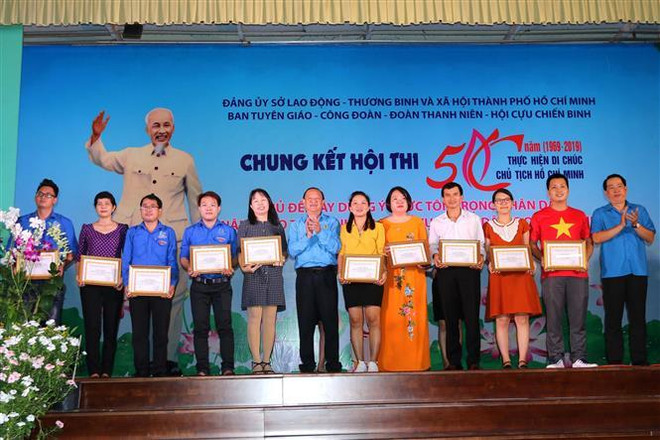 Nhiều bài học sâu sắc từ việc thực hiện Di chúc của Bác Hồ ảnh 1