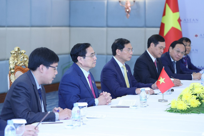 Thủ tướng Phạm Minh Chính gặp Phó Tổng thống Ấn Độ Jagdeep Dhankhar ảnh 3