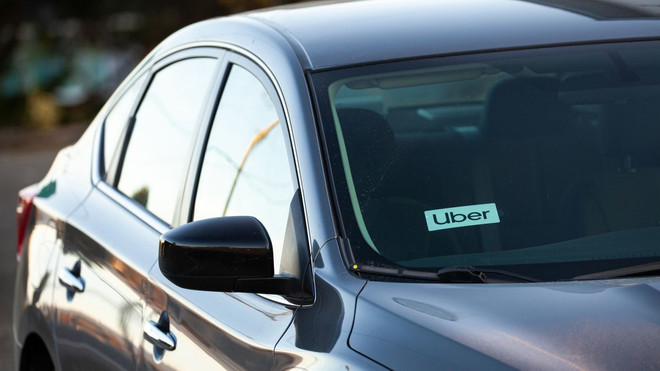 Uber cắt giảm 3.700 nhân viên, CEO không nhận lương cơ bản ảnh 1