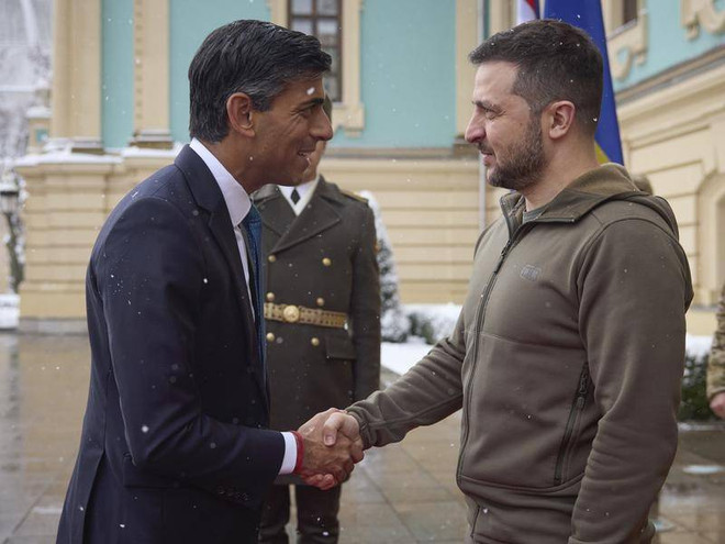 Thủ tướng Anh Rishi Sunak lần đầu thăm Ukraine kể từ khi nhậm chức ảnh 1