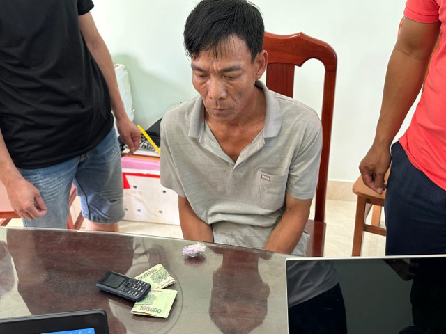 Hải Phòng: Bắt quả tang đối tượng tàng trữ ma túy trái phép trên biển ảnh 1