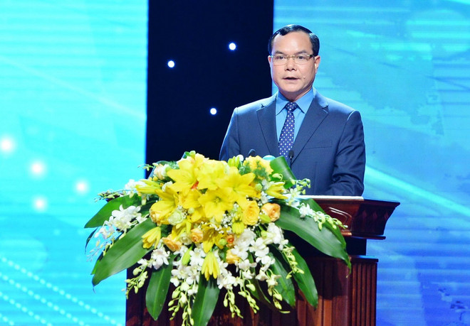 Khai mạc Hội nghị Ban Chấp hành Tổng Liên đoàn Lao động Việt Nam ảnh 1