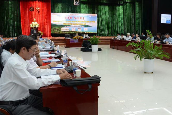 Phát triển kinh tế từ 'nâu' sang 'xanh lam' tại Nam Trung Bộ ảnh 2