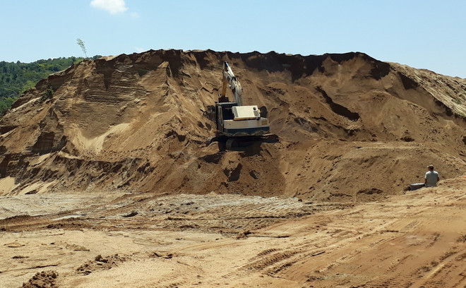 Giá cát xây dựng tại Thành phố Hồ Chí Minh "bỗng dưng" tăng đột biến ảnh 1