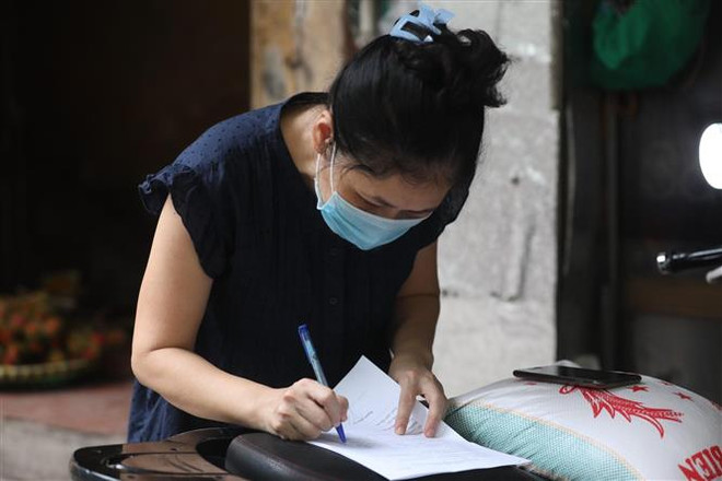 Từ 12h00 ngày 25/5, Hà Nội dừng triệt để hoạt động tập thể, hàng quán ảnh 3