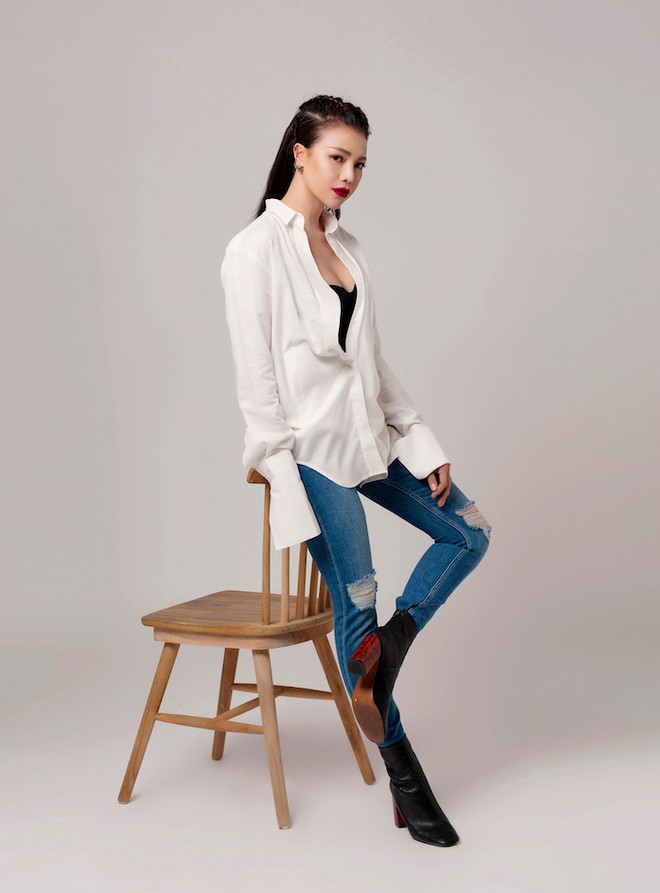 Xu hướng tối giản lên ngôi với những biến tấu lạ mắt đầy gợi cảm ảnh 9