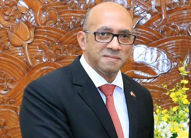 Trao Huân chương Hữu nghị tặng Đại sứ Cuba Herminio Lopez Diaz ảnh 1