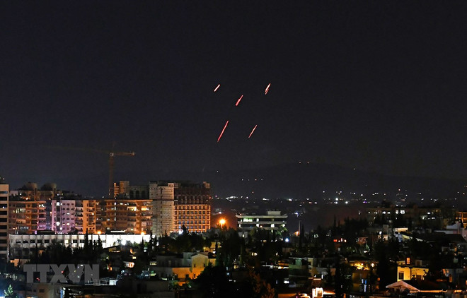 Syria chặn tên lửa do Israel thực hiện tấn công thủ đô Damascus ảnh 1