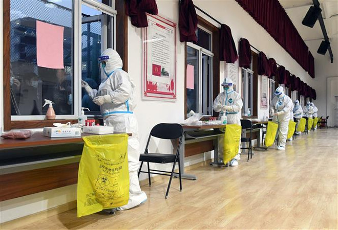 Dịch COVID-19: Nhật Bản lập trang web chuyên về tiêm chủng ảnh 1