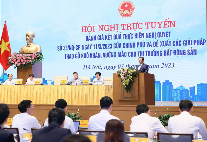 Thủ tướng: Thị trường bất động sản vẫn còn những dấu hiệu chưa ổn định ảnh 1