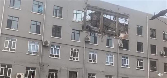 Sập tầng 7 tòa nhà văn phòng ở Trung Quốc, 11 người thương vong ảnh 1