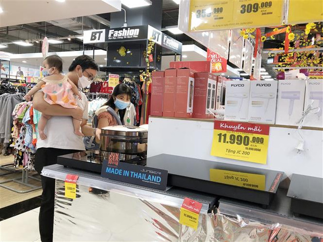 Hầu hết điểm bán lẻ ở TP Hồ Chí Minh đã mở cửa kinh doanh sau Tết ảnh 2
