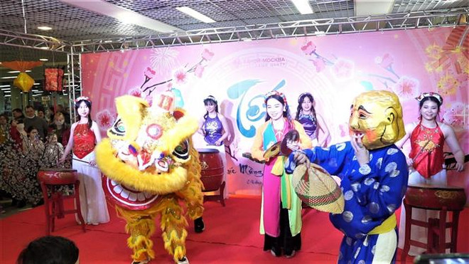 Lễ hội Tết cổ truyền tại trung tâm của người Việt ở thủ đô Moskva ảnh 1