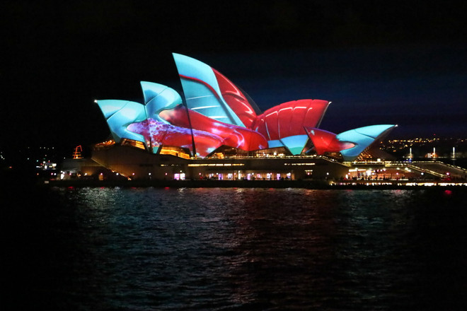 "Nhà hát con sò" lung linh trong Lễ hội ánh sáng Vivid Sydney 2017 ảnh 2
