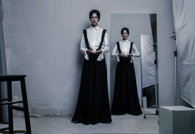 Đỗ Hà đầy ma mị và bí ẩn trong những trang phục phá cách mới ảnh 10