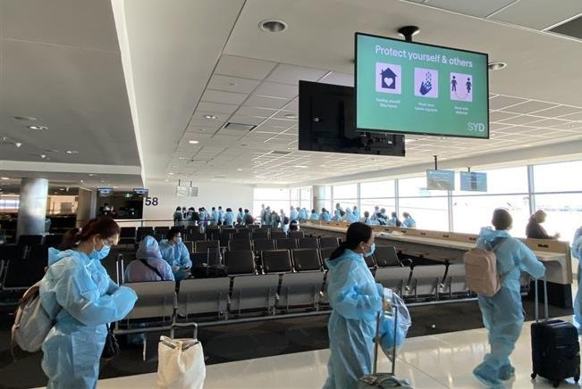 Phối hợp đưa gần 360 công dân Việt Nam từ Hoa Kỳ về nước an toàn ảnh 1