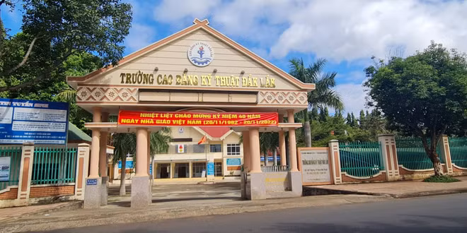 Vụ Trường Cao đẳng kỹ thuật Đắk Lắk tự tuyển học viên: Nhiều sai phạm ảnh 1