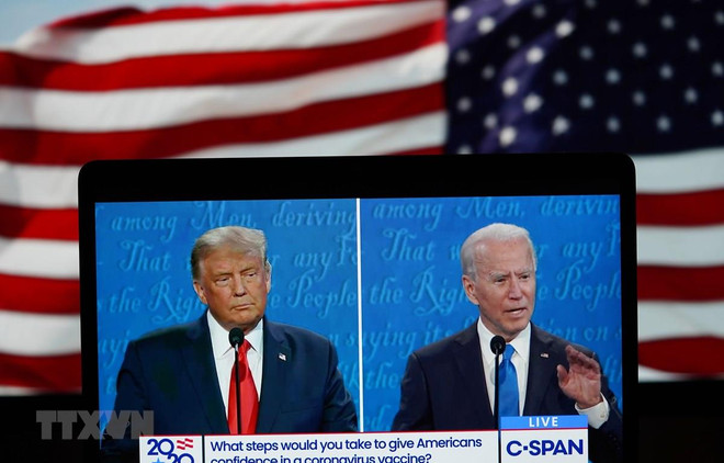 Trước ngày bầu cử (3/11), hai ứng viên Tổng thống Mỹ đã trải qua mấy vòng tranh luận trực tiếp?