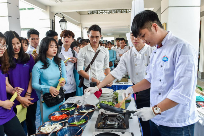 Ngày hội dành cho nguồn nhân lực trẻ ngành du lịch khách sạn ảnh 5