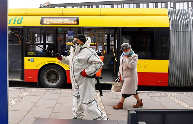 Cập nhật tình hình COVID-19 sáng 2/2: Thế giới có 103,9 triệu ca nhiễm ảnh 1