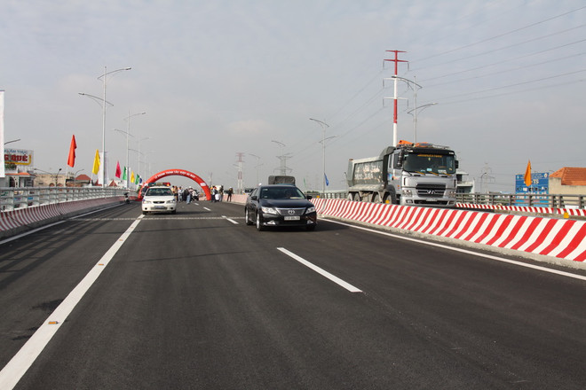 Thành phố Hồ Chí Minh đưa vào hoạt động toàn bộ cầu vượt Gò Mây ảnh 2