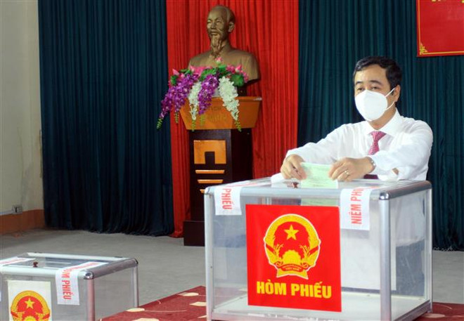 Cử tri cả nước sáng suốt chọn lựa những đại biểu xứng đáng ảnh 2