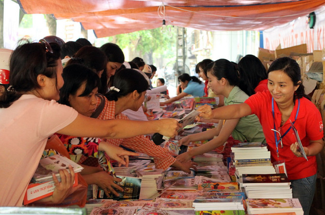 Ra mắt 7 đầu sách kinh điển và hiện đại của Nga tại Hà Nội ảnh 1