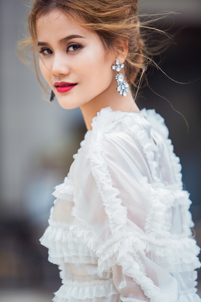 Quán quân Hương Ly đầy cá tính trong các thiết kế boho đen-trắng ảnh 7