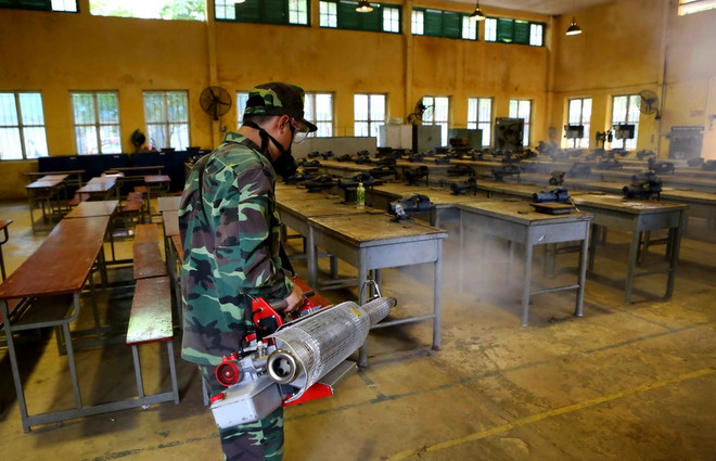 Lãnh đạo Hà Nội kiểm tra công tác phòng, chống sốt xuất huyết ảnh 1