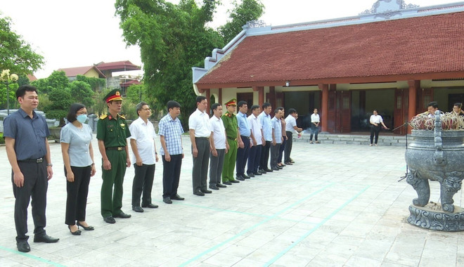 Hưng Yên: Tưởng niệm 107 năm Ngày sinh Tổng Bí thư Nguyễn Văn Linh ảnh 1