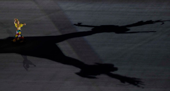 [Photo] Sắc màu rực rỡ trong lễ bế mạc Olympic Rio 2016 ảnh 2