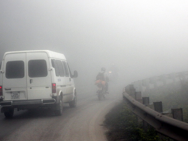 Bắc Bộ tiếp tục có mưa phùn và sương mù vào sáng sớm ảnh 1