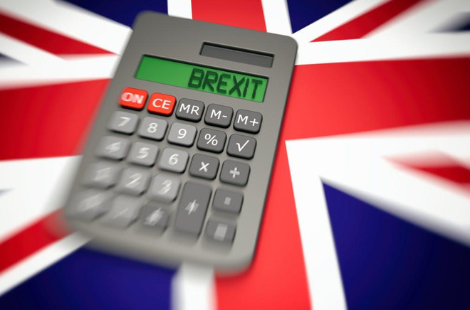 Doanh nghiệp Anh dự trữ hàng hóa đề phòng Brexit không thỏa thuận ảnh 1